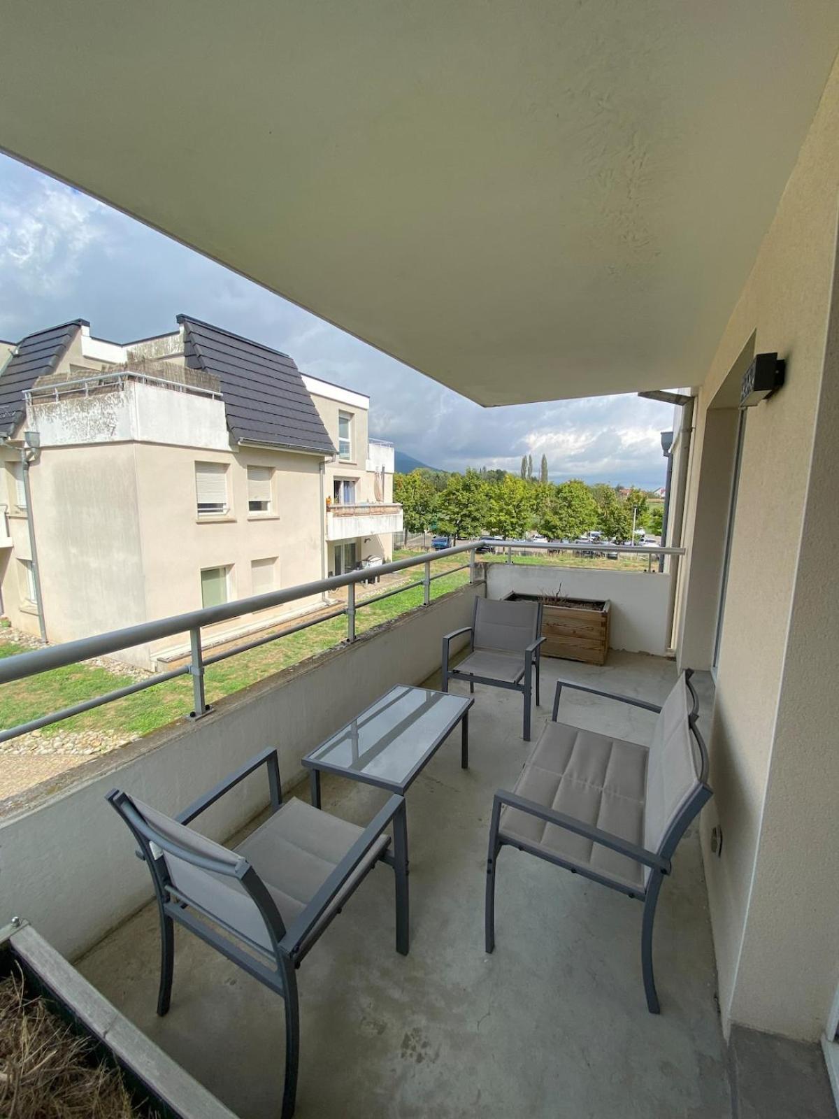 U1 Chaleureux Appartement Avec Balcon A Uffholtz Εξωτερικό φωτογραφία